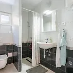With Parking Space Podstrana, Split - 17586 Apartamento Podstrana